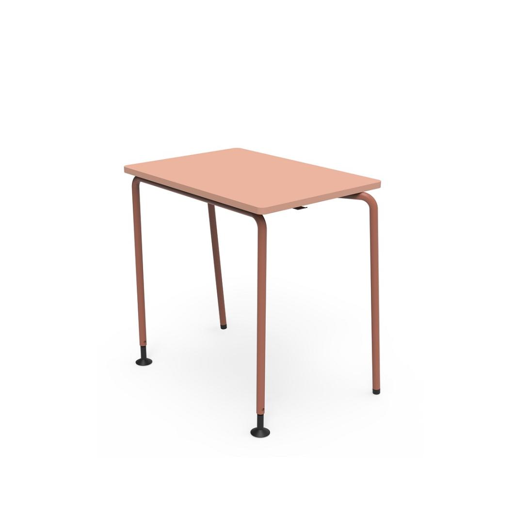 PreGo_school_table_with_glides_04_fullHD.jpg